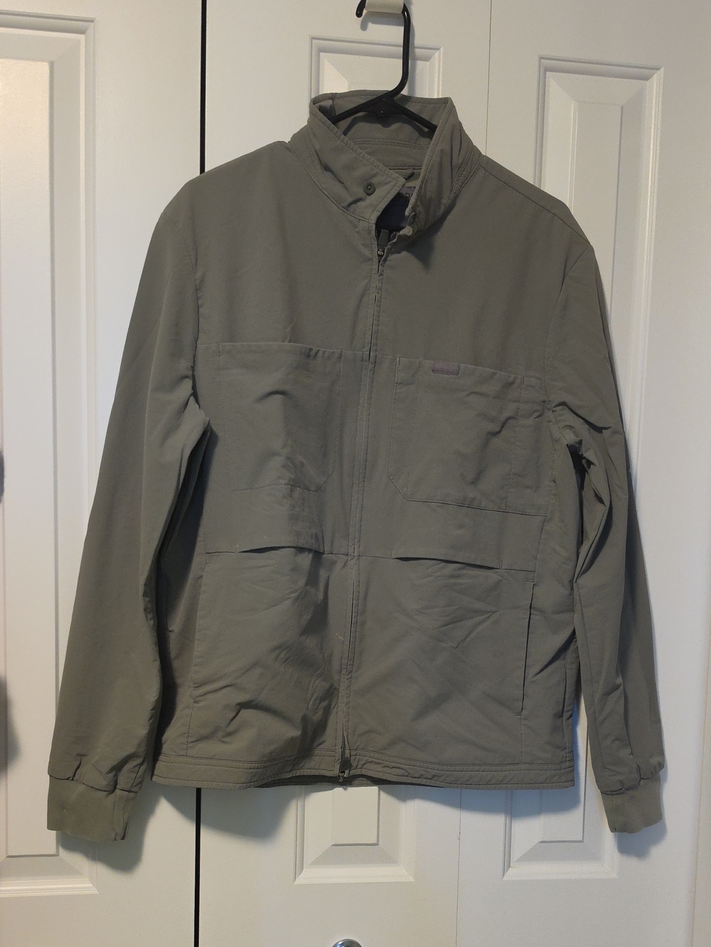 Figs Men's Olive Green Zip-Up Jacket